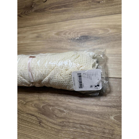 NWT! Free People Love You More Ruffle Accent Smocked Top in Tofu Size Large - Picture 3 of 7